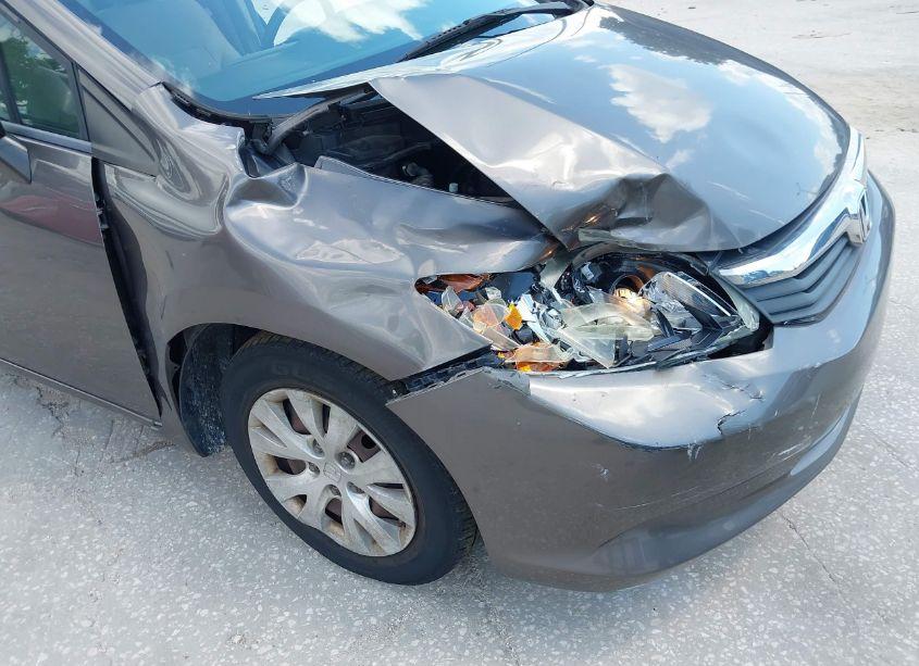 Photo 6 of 2012 Honda Civic LX (VIN 19XFB2F51CE037007)