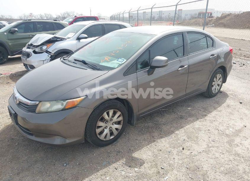 Photo 2 of 2012 Honda Civic LX (VIN 19XFB2F51CE068161)