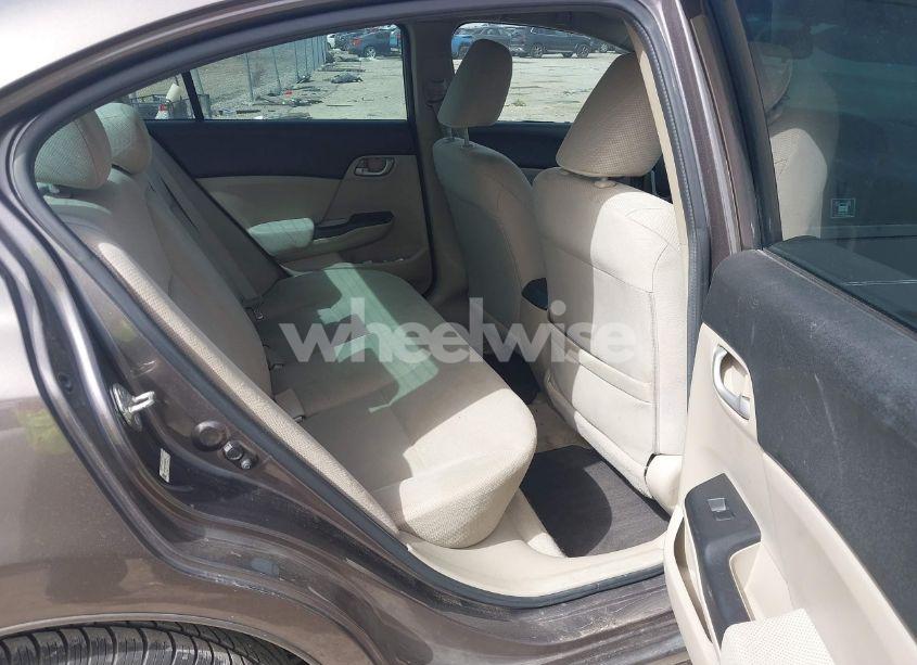 Photo 8 of 2012 Honda Civic LX (VIN 19XFB2F51CE068161)