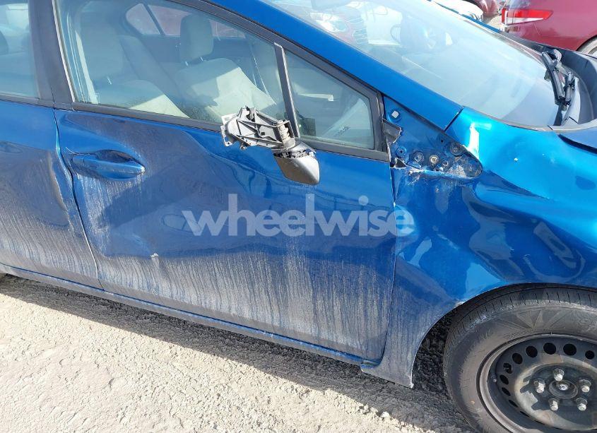 Photo 12 of 2012 Honda Civic LX (VIN 19XFB2F51CE068712)