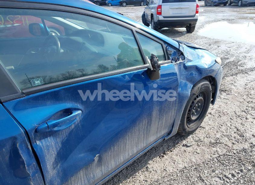 Photo 13 of 2012 Honda Civic LX (VIN 19XFB2F51CE068712)