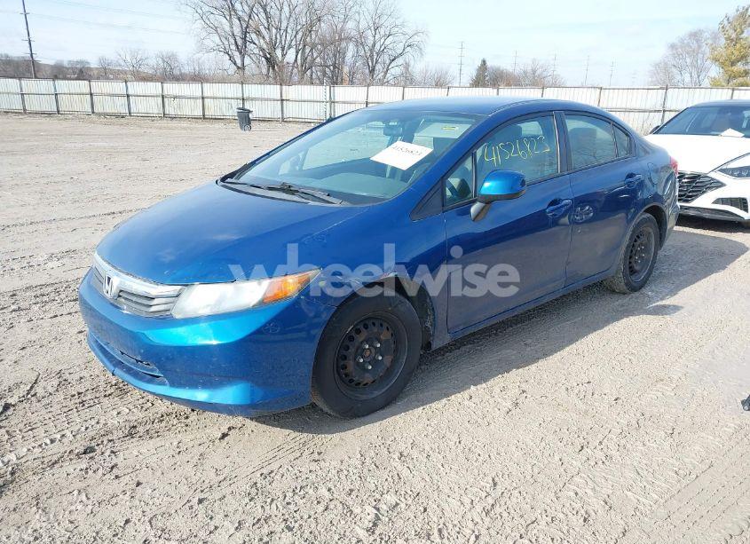 Photo 2 of 2012 Honda Civic LX (VIN 19XFB2F51CE068712)