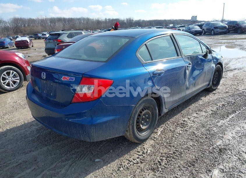 Photo 4 of 2012 Honda Civic LX (VIN 19XFB2F51CE068712)