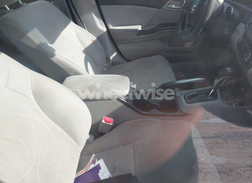 Photo 5 of 2012 Honda Civic LX (VIN 19XFB2F51CE068712)