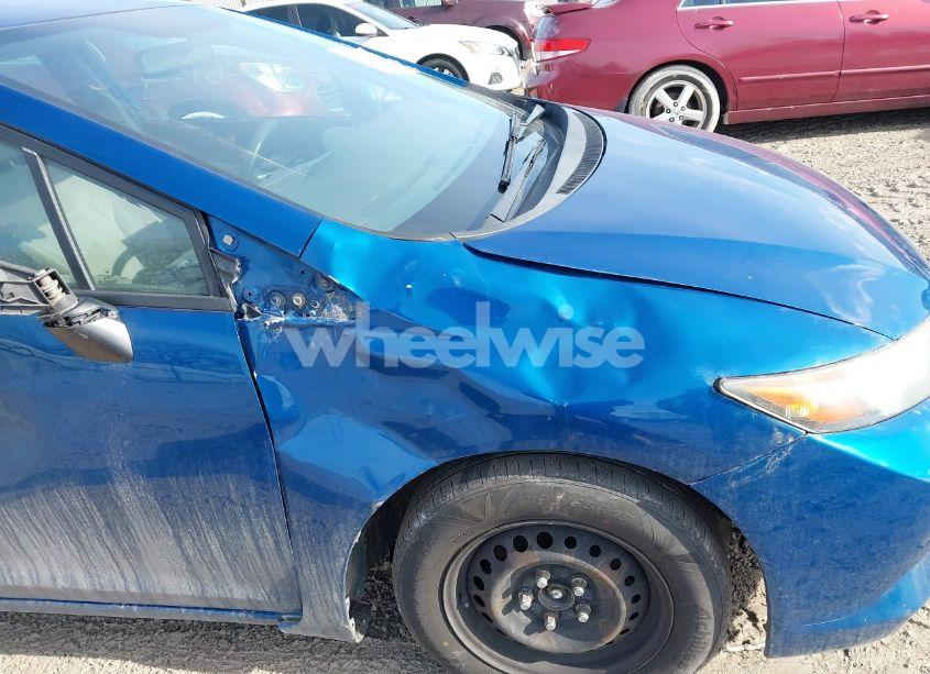 Photo 6 of 2012 Honda Civic LX (VIN 19XFB2F51CE068712)