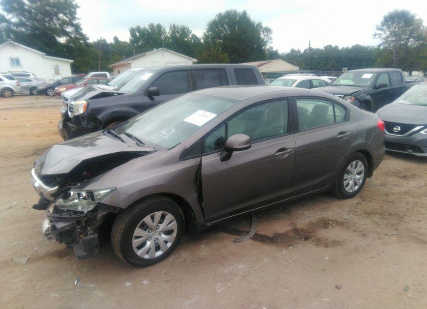 Photo 2 of 2012 Honda Civic LX (VIN 19XFB2F51CE070816)