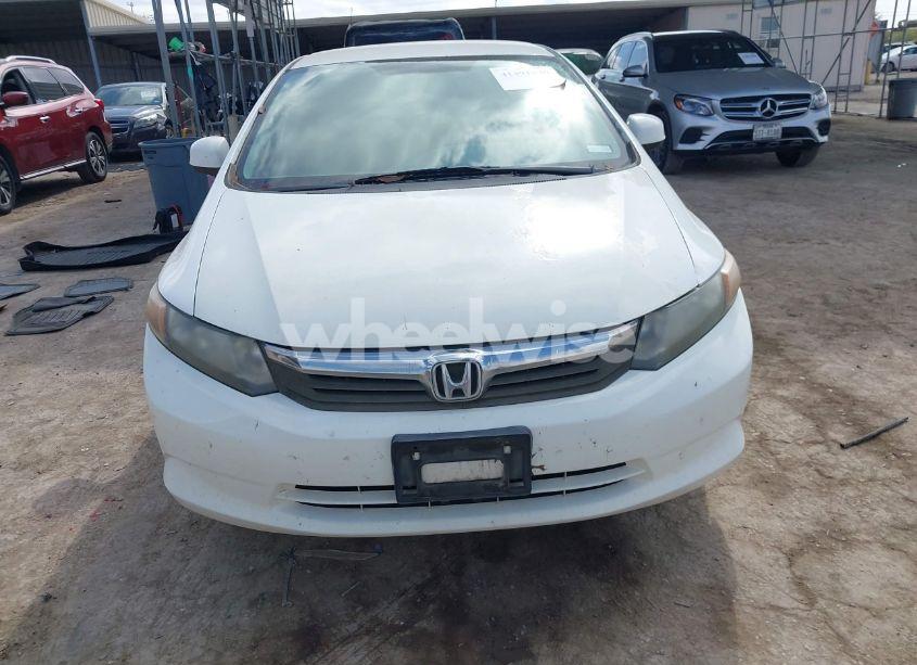 Photo 13 of 2012 Honda Civic LX (VIN 19XFB2F51CE080214)