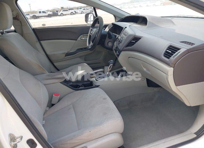 Photo 5 of 2012 Honda Civic LX (VIN 19XFB2F51CE080214)