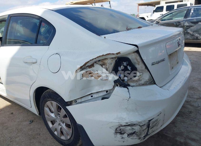 Photo 6 of 2012 Honda Civic LX (VIN 19XFB2F51CE080214)