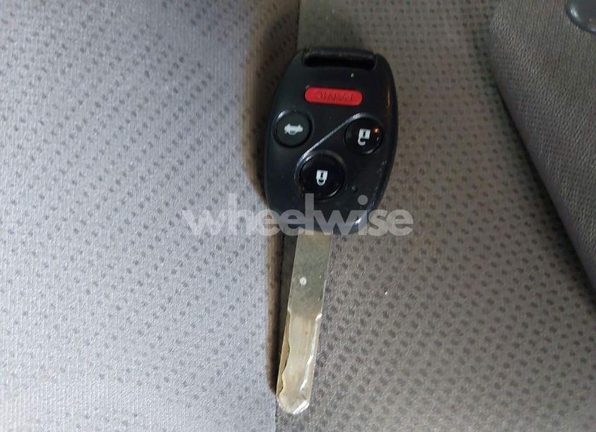 Photo 11 of 2012 Honda Civic LX (VIN 19XFB2F51CE092198)