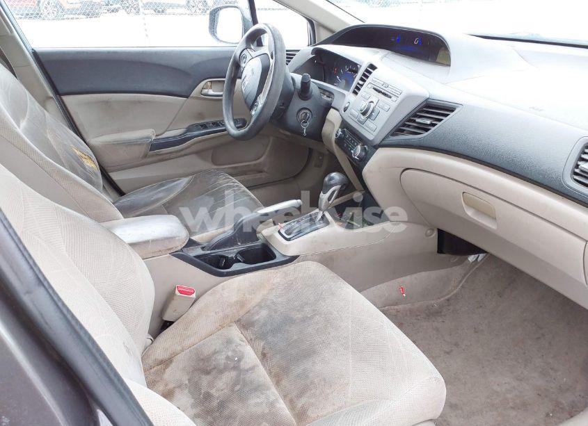 Photo 5 of 2012 Honda Civic LX (VIN 19XFB2F51CE105287)