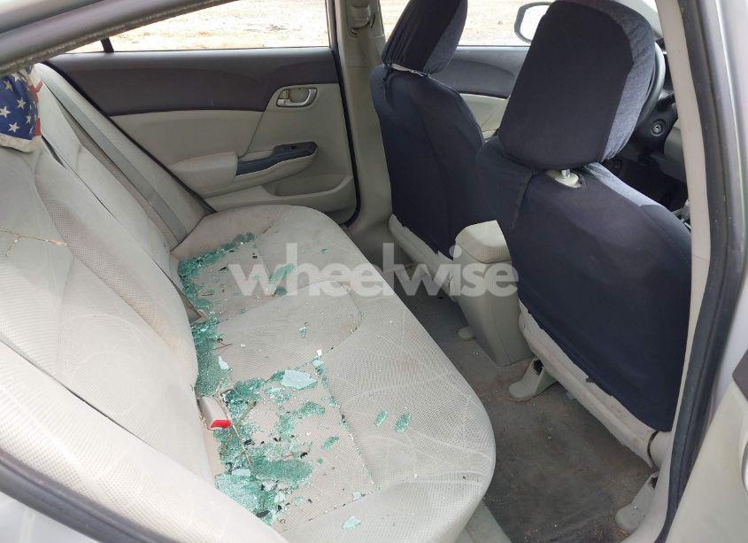 Photo 8 of 2012 Honda Civic LX (VIN 19XFB2F51CE312391)