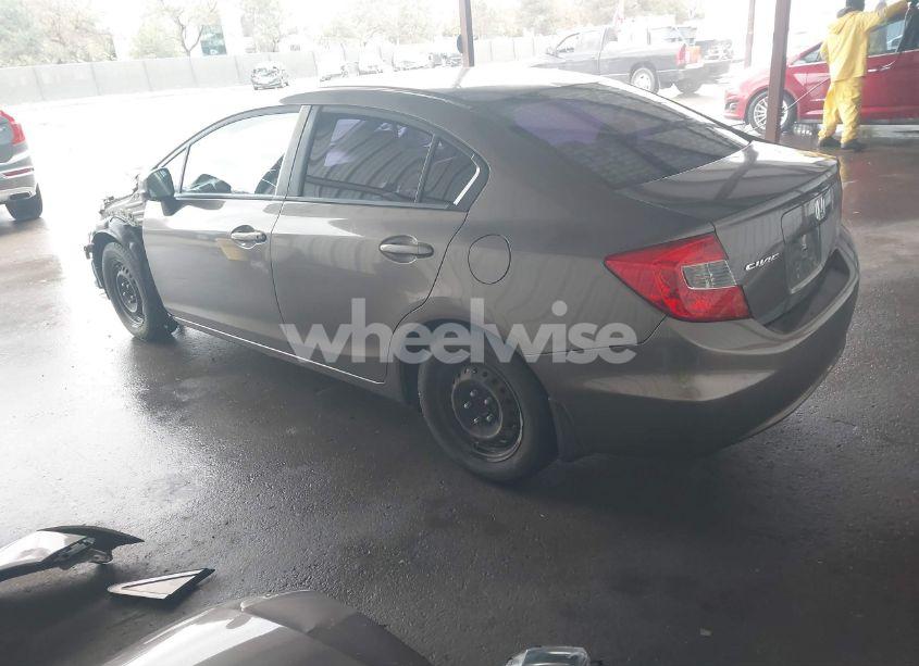 Photo 3 of 2012 Honda Civic LX (VIN 19XFB2F51CE318594)