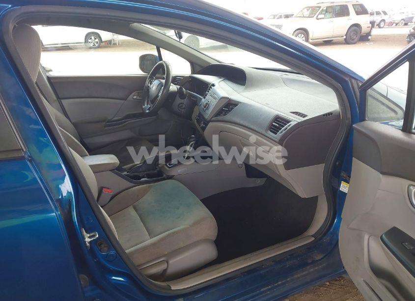 Photo 5 of 2012 Honda Civic LX (VIN 19XFB2F51CE359968)