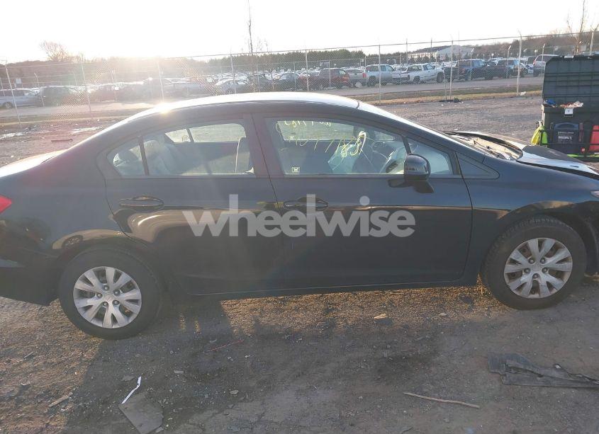 Photo 13 of 2012 Honda Civic LX (VIN 19XFB2F51CE383834)