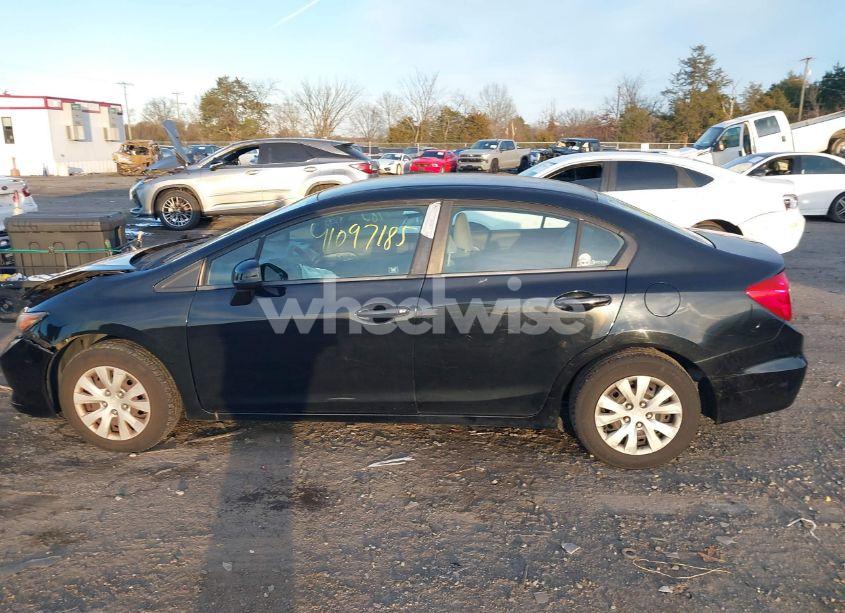 Photo 14 of 2012 Honda Civic LX (VIN 19XFB2F51CE383834)