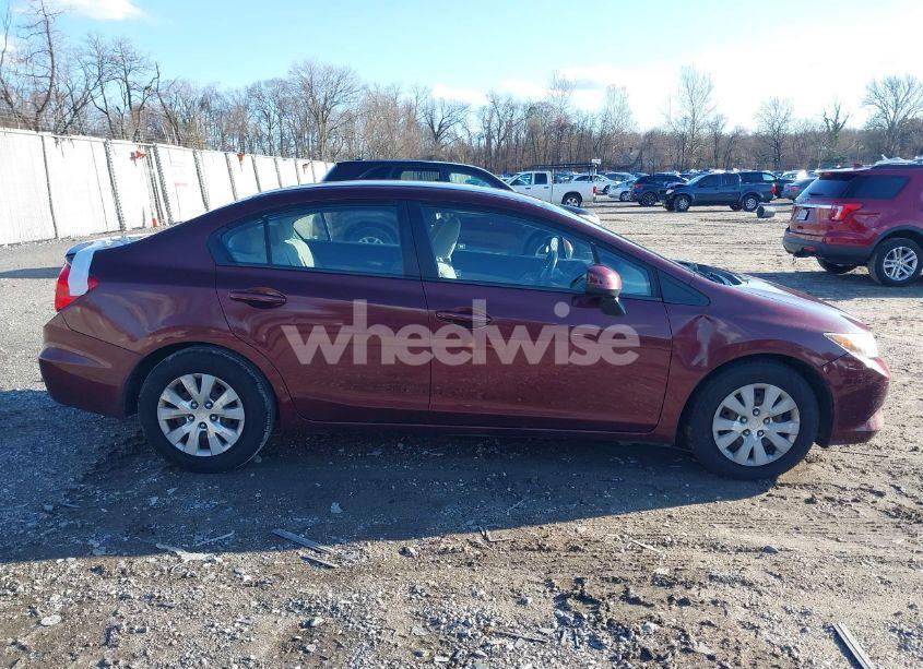 Photo 13 of 2012 Honda Civic SDN LX (VIN 19XFB2F51CE385406)