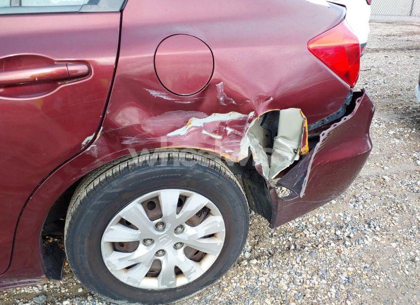 Photo 18 of 2012 Honda Civic SDN LX (VIN 19XFB2F51CE385406)