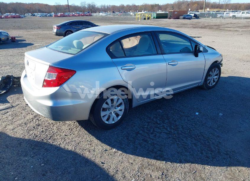 Photo 4 of 2012 Honda Civic LX (VIN 19XFB2F51CE392209)