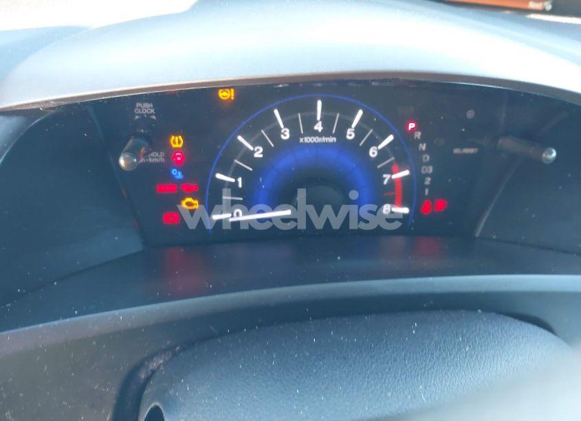 Photo 7 of 2012 Honda Civic LX (VIN 19XFB2F51CE392209)