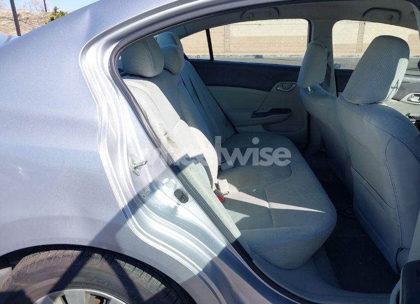 Photo 8 of 2012 Honda Civic LX (VIN 19XFB2F51CE392615)