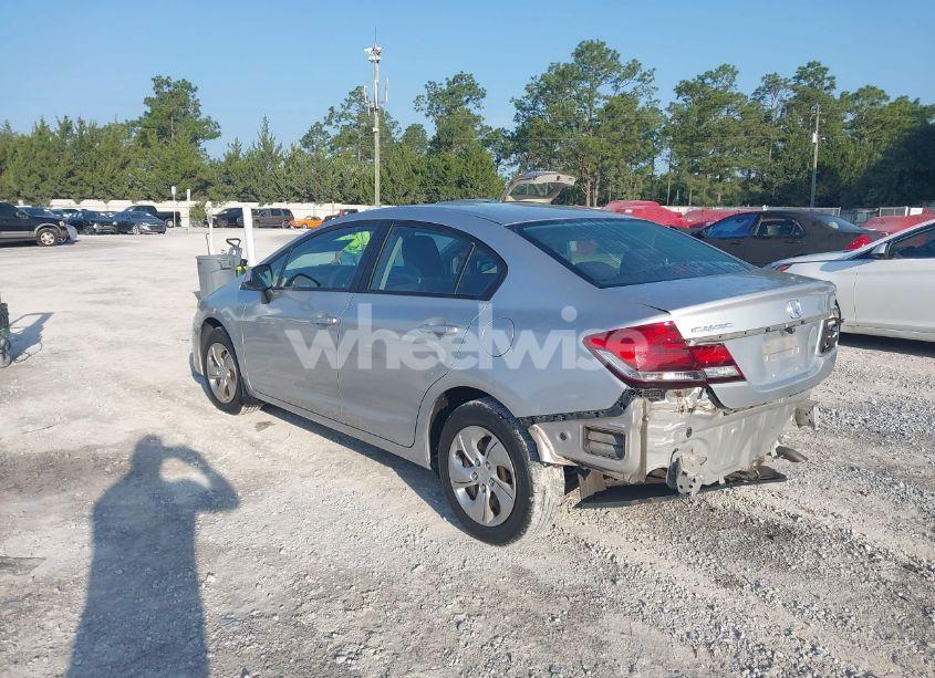 Photo 3 of 2013 Honda Civic LX (VIN 19XFB2F51DE032441)