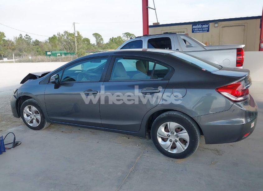 Photo 14 of 2013 Honda Civic LX (VIN 19XFB2F51DE035467)