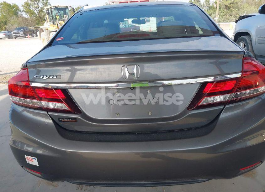Photo 16 of 2013 Honda Civic LX (VIN 19XFB2F51DE035467)