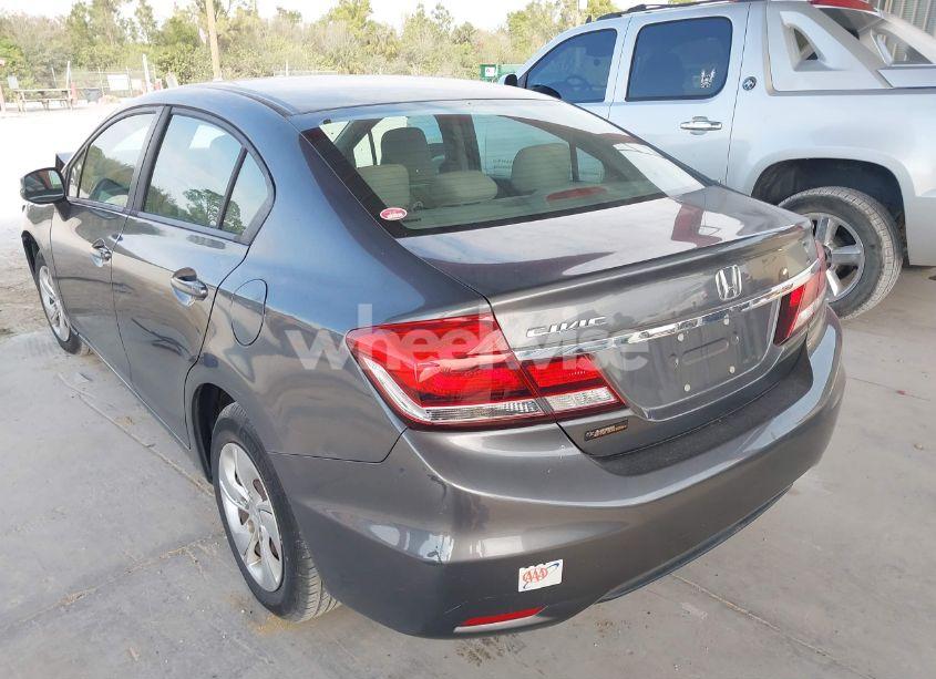 Photo 3 of 2013 Honda Civic LX (VIN 19XFB2F51DE035467)