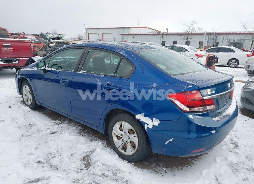 Photo 3 of 2013 Honda Civic LX (VIN 19XFB2F51DE041592)