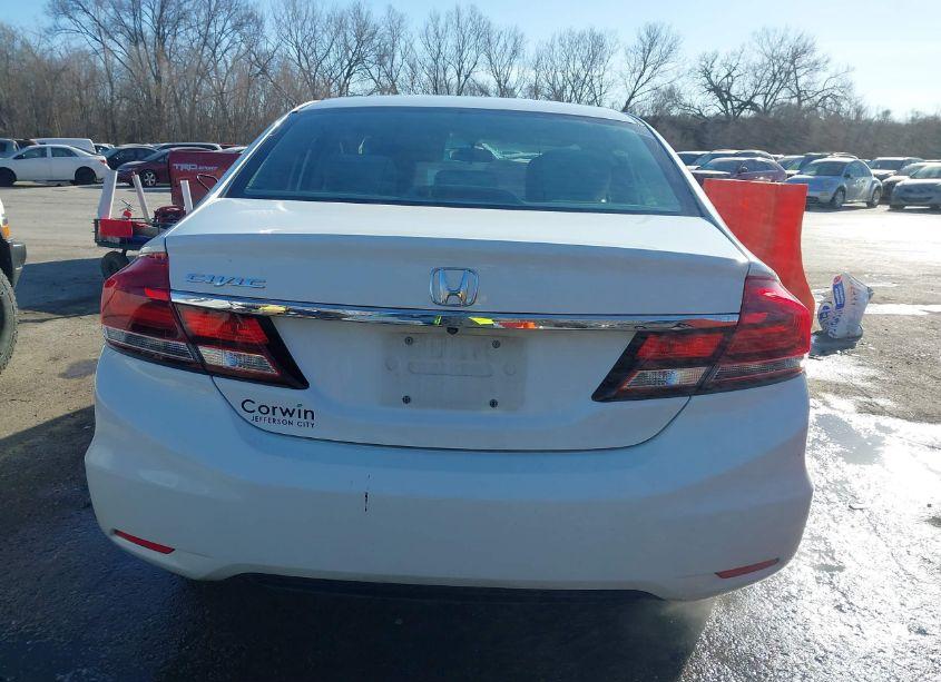 Photo 16 of 2013 Honda Civic LX (VIN 19XFB2F51DE042970)