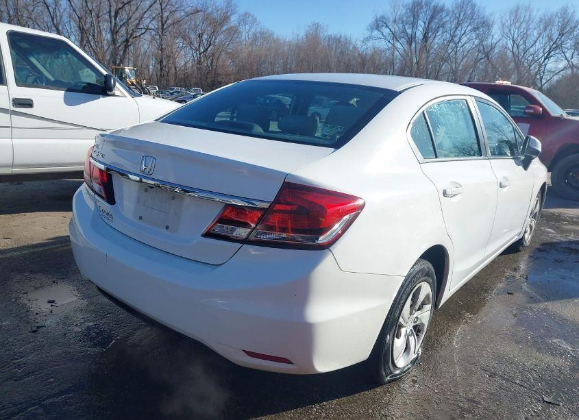 Photo 4 of 2013 Honda Civic LX (VIN 19XFB2F51DE042970)