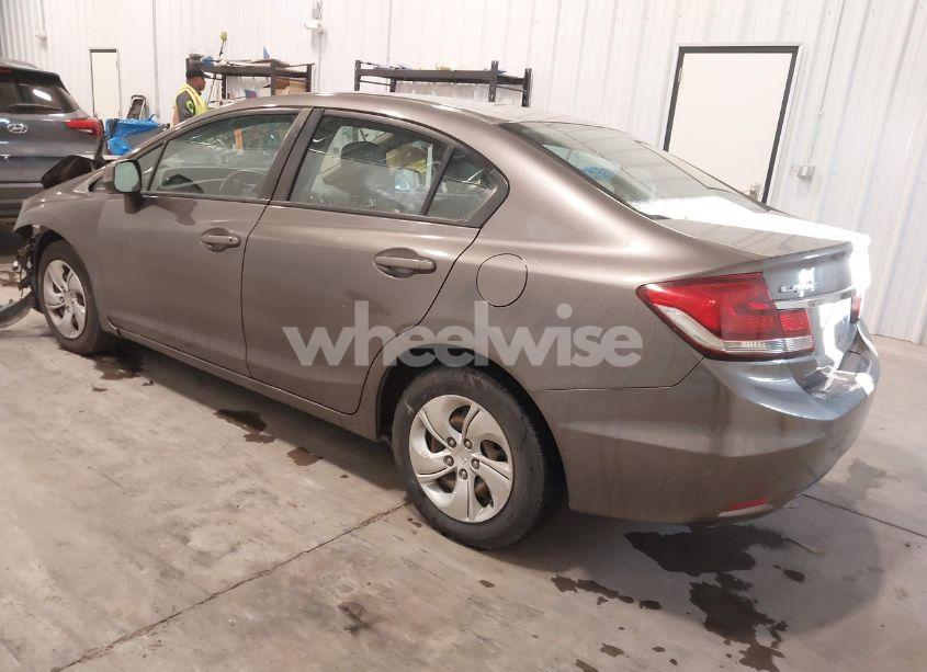 Photo 3 of 2013 Honda Civic LX (VIN 19XFB2F51DE065956)