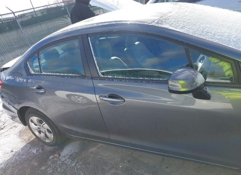 Photo 13 of 2013 Honda Civic LX (VIN 19XFB2F51DE076018)