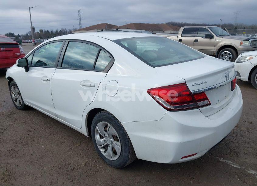 Photo 3 of 2013 Honda Civic LX (VIN 19XFB2F51DE086547)