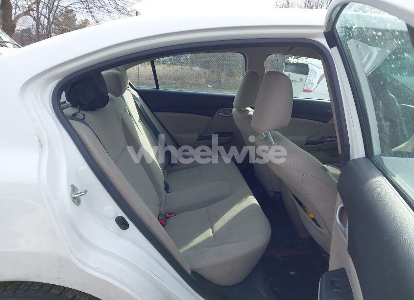 Photo 8 of 2013 Honda Civic LX (VIN 19XFB2F51DE086547)