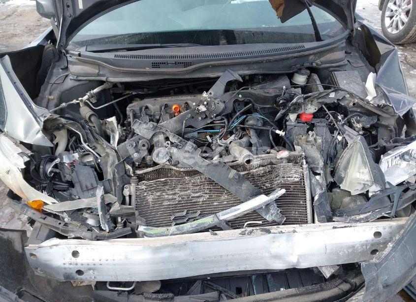 Photo 10 of 2013 Honda Civic LX (VIN 19XFB2F51DE091070)