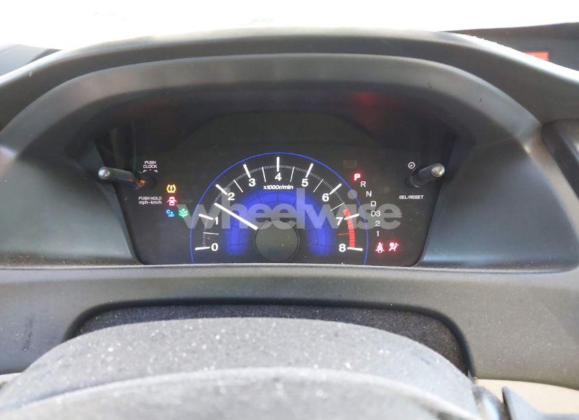 Photo 7 of 2013 Honda Civic LX (VIN 19XFB2F51DE092493)