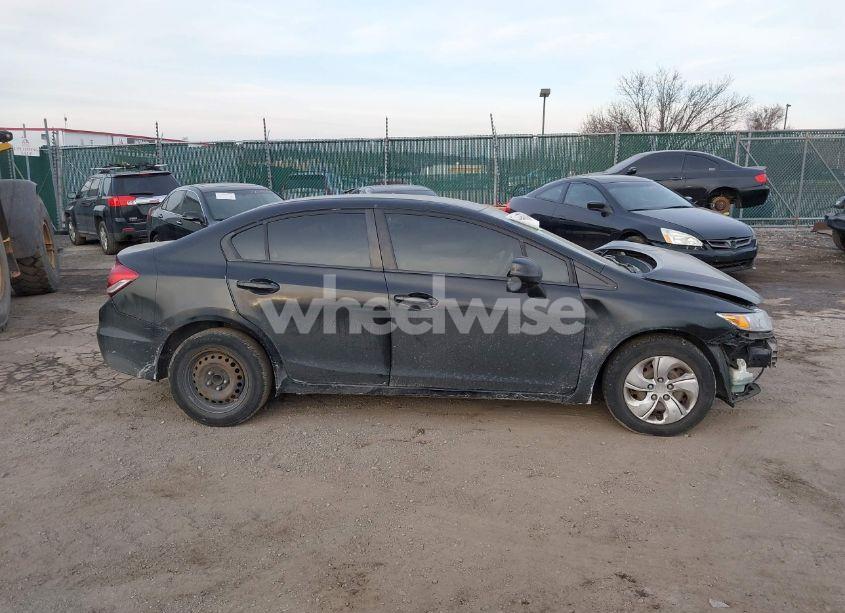 Photo 14 of 2013 Honda Civic LX (VIN 19XFB2F51DE209179)
