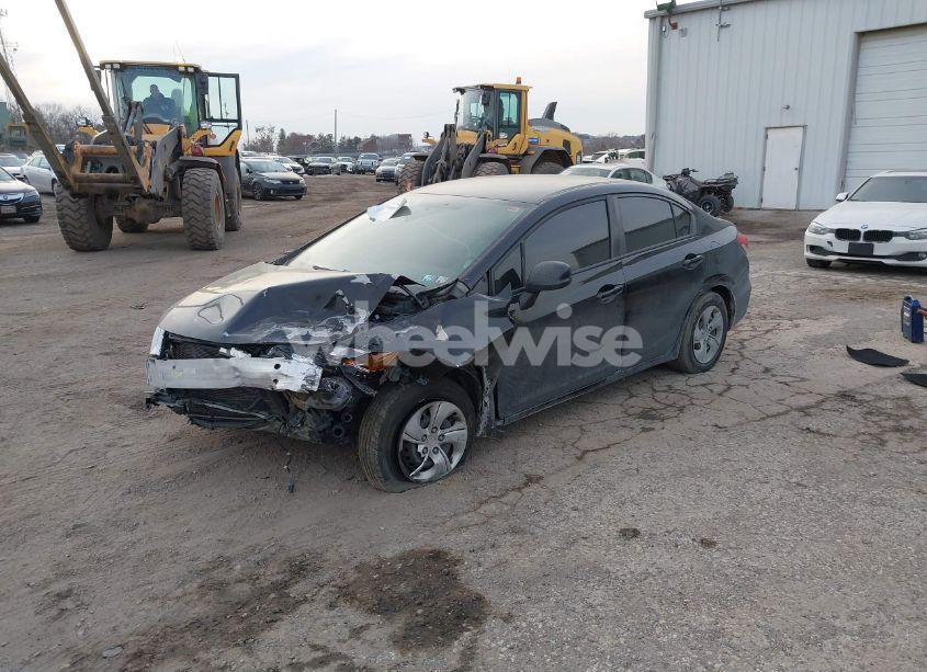 Photo 2 of 2013 Honda Civic LX (VIN 19XFB2F51DE209179)