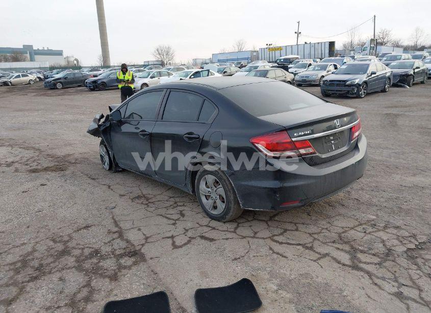 Photo 3 of 2013 Honda Civic LX (VIN 19XFB2F51DE209179)