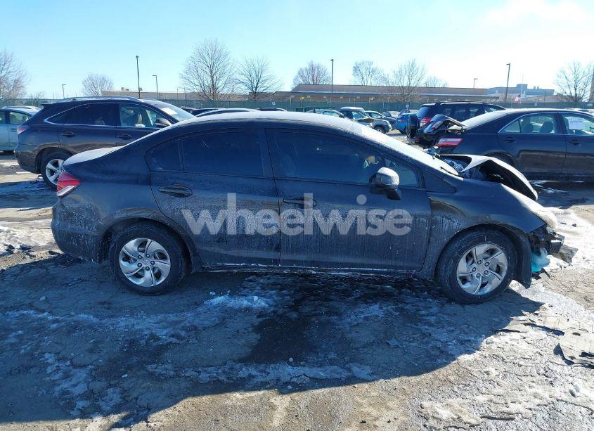 Photo 12 of 2013 Honda Civic LX (VIN 19XFB2F51DE216939)