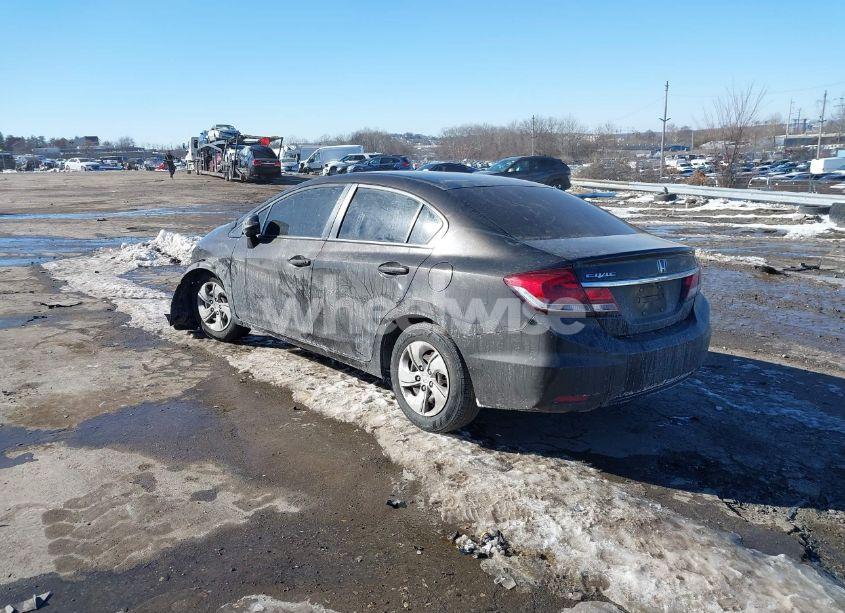 Photo 3 of 2013 Honda Civic LX (VIN 19XFB2F51DE216939)