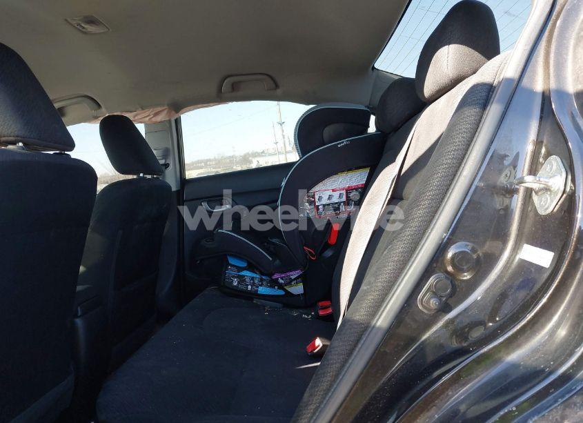 Photo 8 of 2013 Honda Civic LX (VIN 19XFB2F51DE216939)