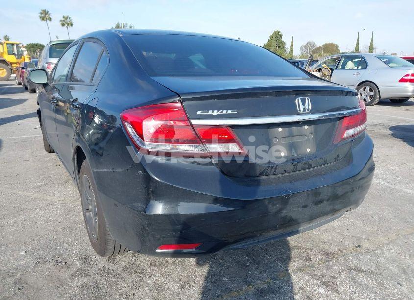 Photo 3 of 2013 Honda Civic LX (VIN 19XFB2F51DE219260)