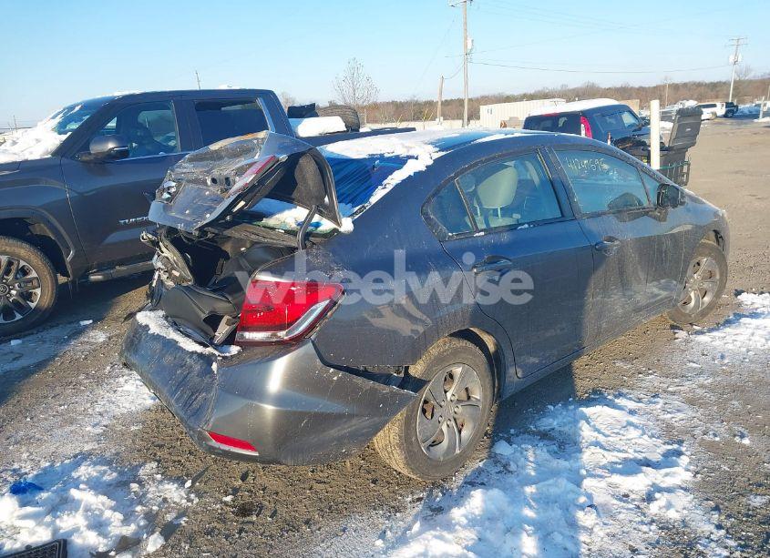 Photo 4 of 2013 Honda Civic LX (VIN 19XFB2F51DE221218)