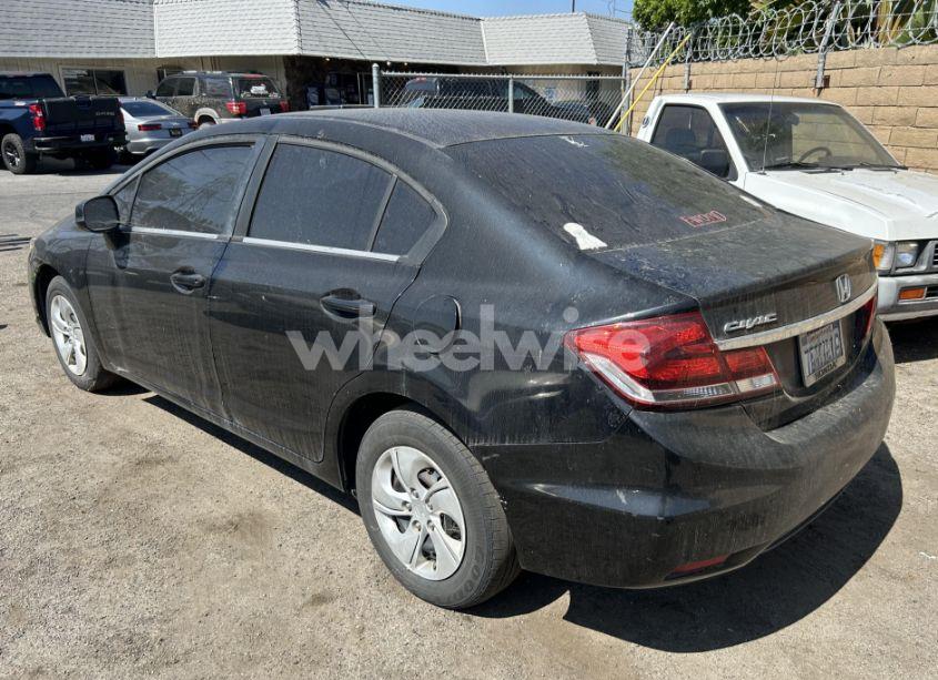 Photo 3 of 2013 Honda Civic LX (VIN 19XFB2F51DE260357)