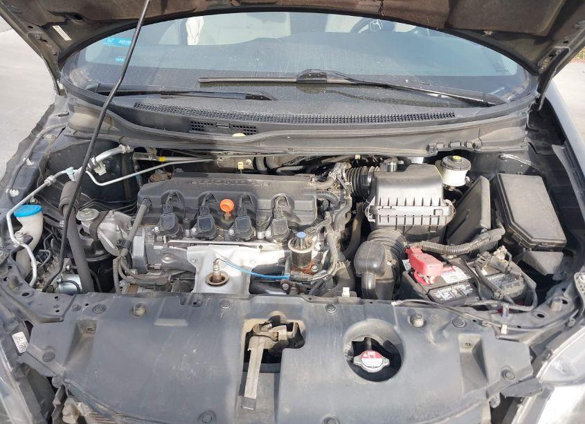 Photo 10 of 2013 Honda Civic LX (VIN 19XFB2F51DE267812)