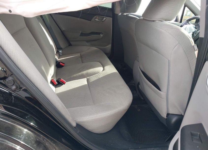 Photo 8 of 2013 Honda Civic LX (VIN 19XFB2F51DE267812)