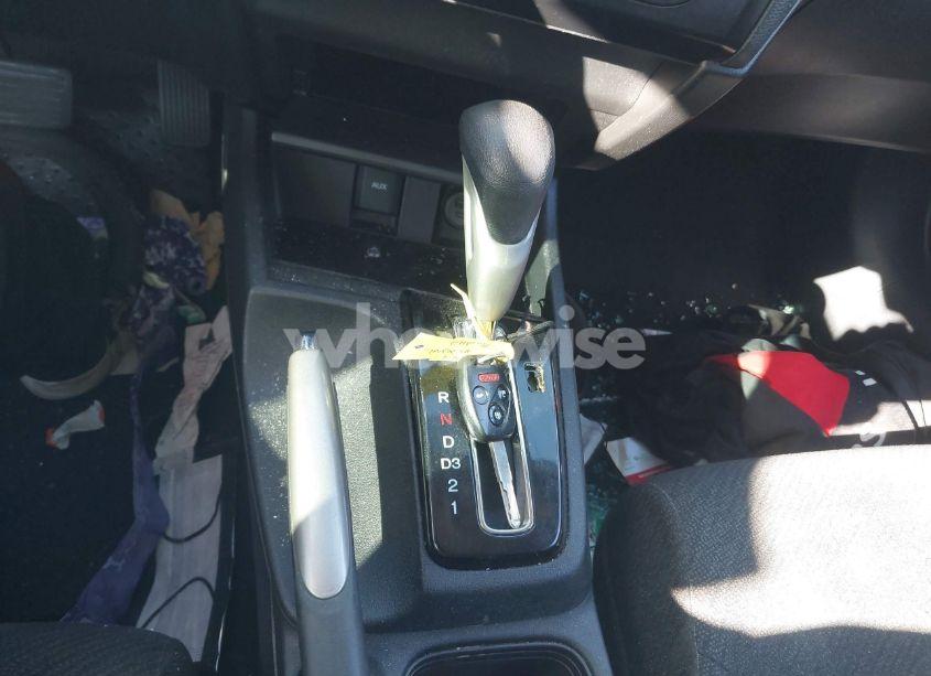 Photo 11 of 2013 Honda Civic LX (VIN 19XFB2F51DE268653)